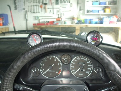 Boost & Airfuel gauges to new position 001.JPG