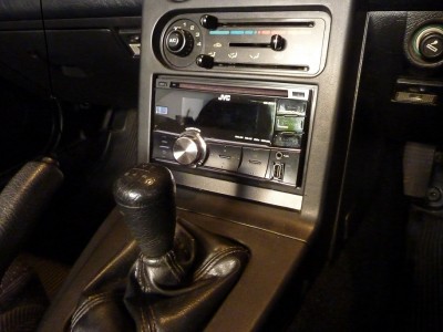 Head Unit.JPG